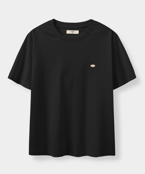 EUGGEN(ユジェン)の「アンティークスモールロゴショートスリーブTシャツ_ブラック(Tシャツ/カットソー・レディース・その他・SMALL/MEDIUM)」の2枚目の写真