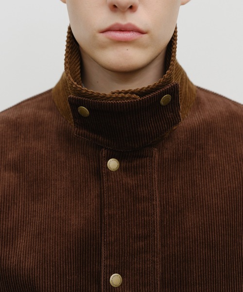 MARITHE + FRANCOIS GIRBAUD（マリテフランソワジルボー）の「CORDUROY HUNTING JACKET（ブルゾン・レディース・ブラウン/カーキ・MEDIUM/LARGE）」の7枚目の写真
