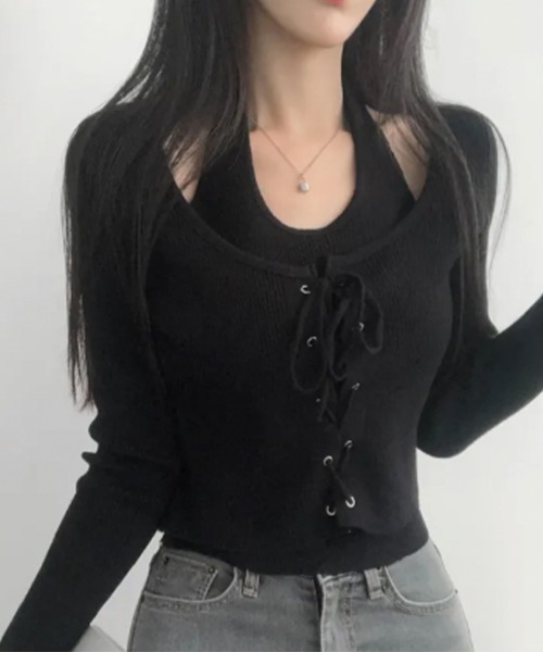 VIVID LADY(ビビッドレディー)の「レースアップ ホルターネック レイヤード風ニットプルオーバー(ニット/セーター・レディース・ブラック/チャコールグレー/ベージュ・FREE)」の2枚目の写真