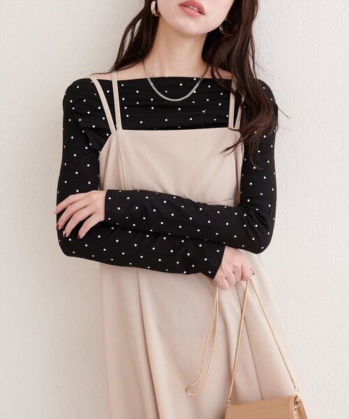 natural couture（ナチュラルクチュール）の「ドット柄ドレーププルオーバー（Tシャツ/カットソー・レディース・ブラック/オフホワイト/チャコールグレー・FREE）」の3枚目の写真
