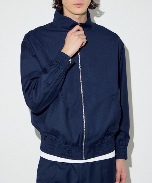 AZUL by moussy(アズールバイマウジー)の「スタンドカラーリブブルゾン 春服 冬服(ブルゾン・メンズ・ブラック/ダークネイビー・SMALL/MEDIUM/LARGE)」の2枚目の写真