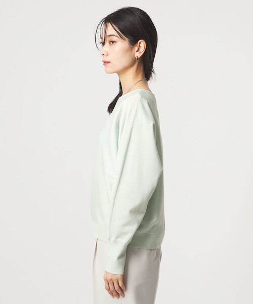 green label relaxing(グリーンレーベルリラクシング)の「ブライト フォルム ドルマン プルオーバー ニット(ニット/セーター・レディース・オフホワイト/ベージュ/ライム・FREE)」の17枚目の写真