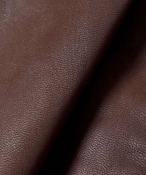 JOURNAL STANDARD（ジャーナルスタンダード）の「ゴート レザー エイジング ジップ フーディ ブルゾン（ライダースジャケット・メンズ・ブラウン・LARGE/MEDIUM）」の17枚目の写真