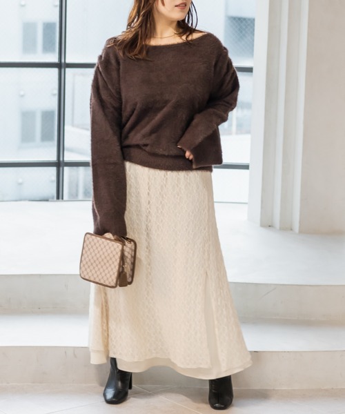 CLETTE(クレット)の「CLETTEオリジナルオフショルシャギーニット(ニット/セーター・レディース・ブラウン/グレー/アイボリー・4L/3L/LL)」の15枚目の写真