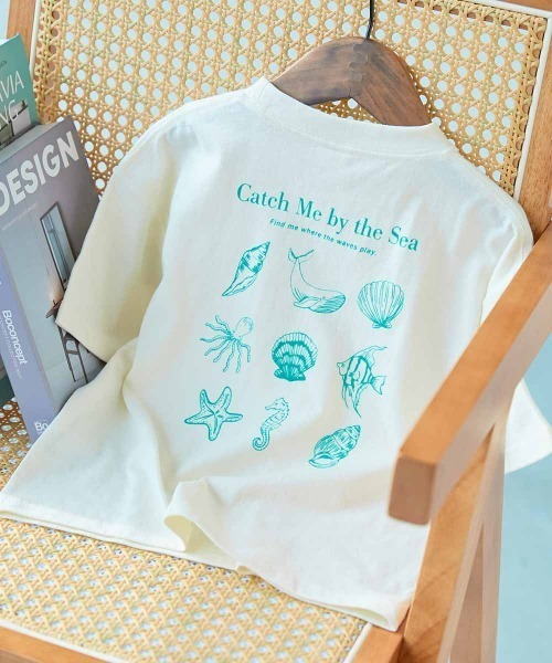 devirock(デビロック)の「綿100% デビラボ ガールズ BIGシルエット プリント半袖Tシャツ(Tシャツ/カットソー・キッズ・ブルー系その他/ピンク系その他2/ホワイト系その他/パープル系その他/ホワイト系その他3/パープル系その他2/ブラック系その他/ホワイト系その他2/ホワイト系その他4/パープル系その他3/ピンク系その他/イエロー系その他/ブルー系その他2/パープル系4/ブルー系その他3・90cm/100cm/110cm/120cm/130cm/140cm/150cm/160cm)」の4枚目の写真
