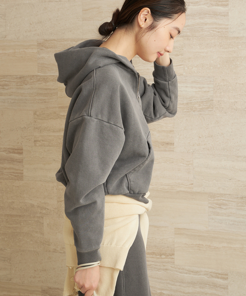 plage（プラージュ）の「ASHER / アッシャー ROSIE ZIP パーカー（パーカー・レディース・チャコールグレー・FREE）」の15枚目の写真