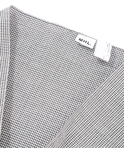 MHL.（エムエイチエル）の「TINY GINGHAM COTTON SCARF（ストール/ショール・レディース・ブラック/クリーム/グリーン・FREE）」の15枚目の写真