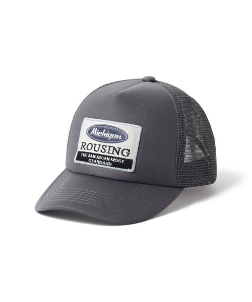 BEAMS HEART(ビームスハート)の「【ユニセックス】トラッカー ワッペン キャップ(キャップ・メンズ・ブラック/チャコールグレー・ONE SIZE)」の1枚目の写真