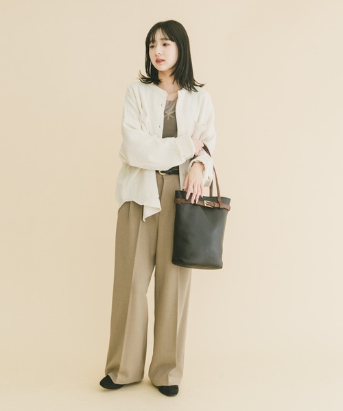 ITEMS URBANRESEARCH（アイテムズ アーバンリサーチ）の「フハクキリカエタンクトップ（タンクトップ・レディース・ホワイト/ブラウン/チャコールグレー/ブラック・FREE）」の16枚目の写真