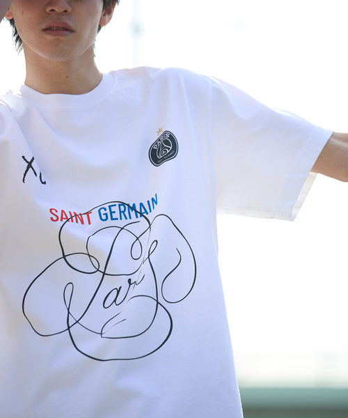 PARIS SAINT-GERMAIN(パリサンジェルマン)の「【Paris Saint-Germain / パリ・サン=ジェルマンPSG X XO TEE(Tシャツ/カットソー・メンズ・ホワイト/ブラック・MEDIUM/LARGE/X-LARGE)」の1枚目の写真