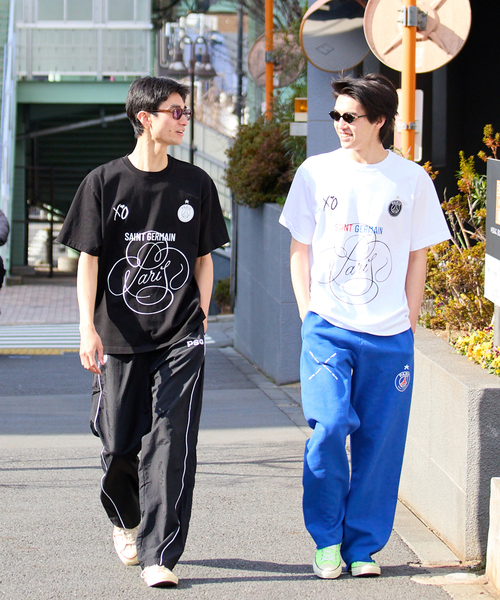 PARIS SAINT-GERMAIN(パリサンジェルマン)の「【Paris Saint-Germain / パリ・サン=ジェルマンPSG X XO TEE(Tシャツ/カットソー・メンズ・ホワイト/ブラック・MEDIUM/LARGE/X-LARGE)」の4枚目の写真