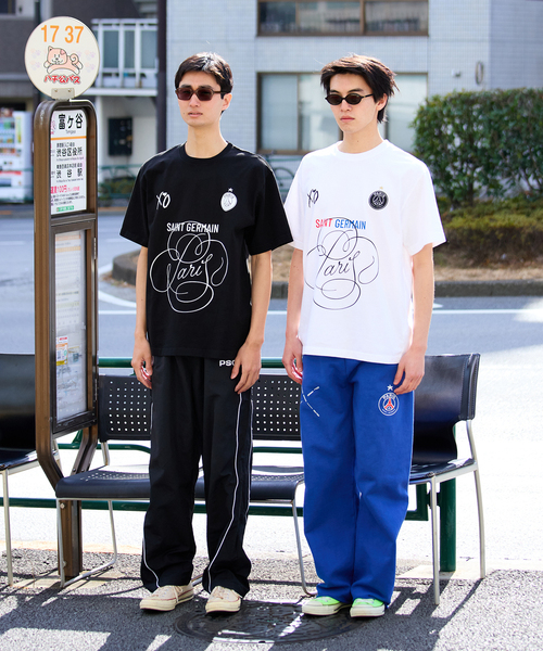 PARIS SAINT-GERMAIN(パリサンジェルマン)の「【Paris Saint-Germain / パリ・サン=ジェルマンPSG X XO TEE(Tシャツ/カットソー・メンズ・ホワイト/ブラック・MEDIUM/LARGE/X-LARGE)」の18枚目の写真