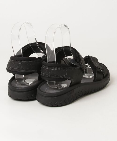 Clarks(クラークス)の「Wesley Shore / ウェスリーショア (ブラックレザー)(サンダル・メンズ・ブラック・UK6/UK11/UK10/UK9/UK8/UK7)」の3枚目の写真