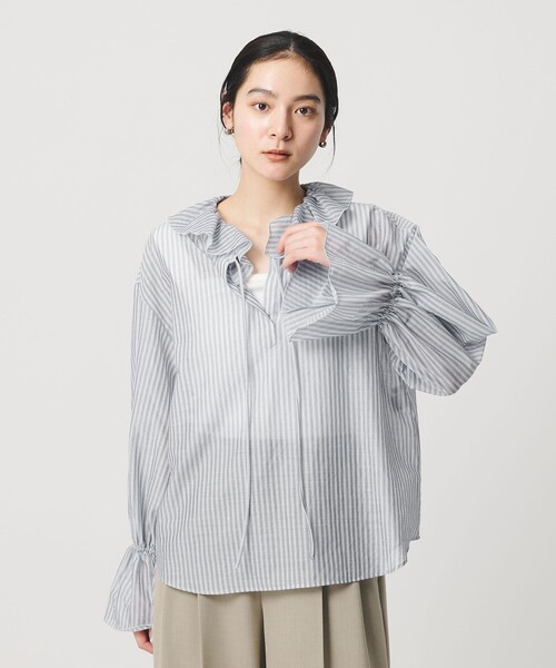 BEAUTY&YOUTH UNITED ARROWS(ビューティーアンドユースユナイテッドアローズ)の「ストライプ ラッフル スキッパーブラウス ウォッシャブル(シャツ/ブラウス・レディース・ベージュ/ライトブルー・FREE)」の9枚目の写真