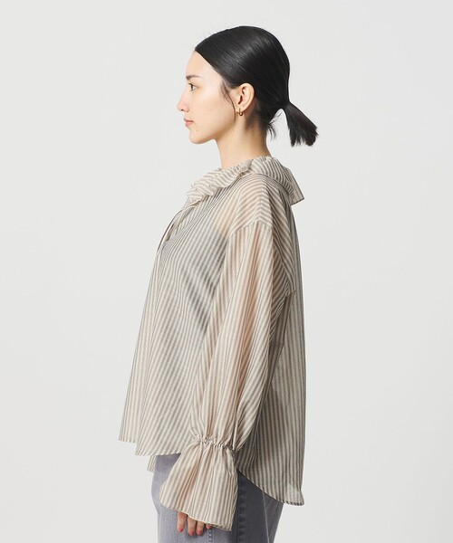 BEAUTY&YOUTH UNITED ARROWS(ビューティーアンドユースユナイテッドアローズ)の「ストライプ ラッフル スキッパーブラウス ウォッシャブル(シャツ/ブラウス・レディース・ベージュ/ライトブルー・FREE)」の11枚目の写真