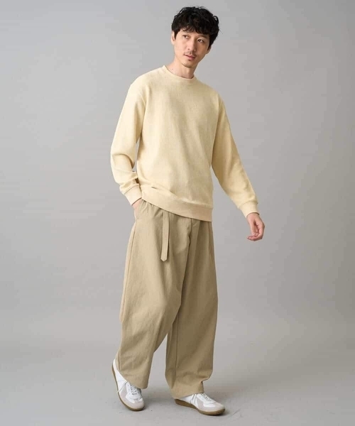 a.v.v（アーヴェヴェ）の「【イージーケア/洗濯機で洗える/毛玉になりにくい/ストレッチ】ベルト付きワイドテーパードチノパンツ（その他パンツ・メンズ・ベージュ/アイボリー・48/46）」の3枚目の写真