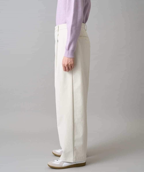a.v.v（アーヴェヴェ）の「【イージーケア/洗濯機で洗える/毛玉になりにくい/ストレッチ】ベルト付きワイドテーパードチノパンツ（その他パンツ・メンズ・ベージュ/アイボリー・48/46）」の16枚目の写真