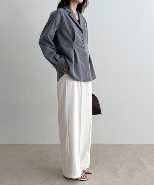 fredy emue（フレディエミュ）の「テーラードシャツ（シャツ/ブラウス・レディース・モカ/ネイビー/グレー・38）」の19枚目の写真