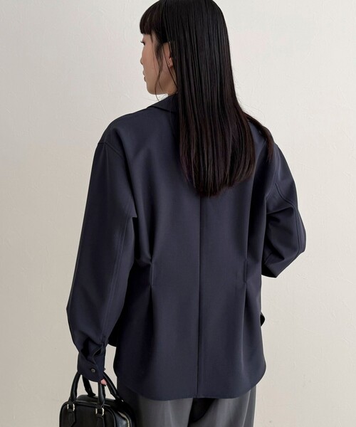 fredy emue（フレディエミュ）の「テーラードシャツ（シャツ/ブラウス・レディース・モカ/ネイビー/グレー・38）」の7枚目の写真