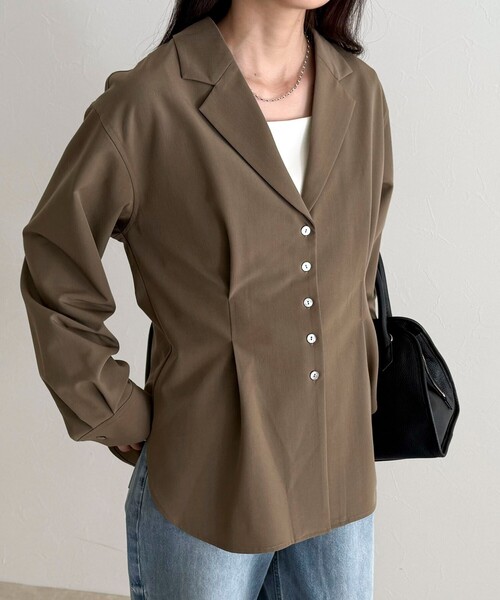 fredy emue（フレディエミュ）の「テーラードシャツ（シャツ/ブラウス・レディース・モカ/ネイビー/グレー・38）」の13枚目の写真