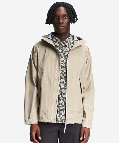 AIGLE(エーグル)の「3レイヤーフーデッドジャケット(マウンテンパーカー・メンズ・ブラック/ベージュ・S/XL/M/L)」の7枚目の写真