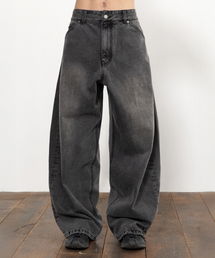 BEGIN202（ビギン202）の「アークカーブデニムパンツ [ダークグレー]（デニムパンツ）」