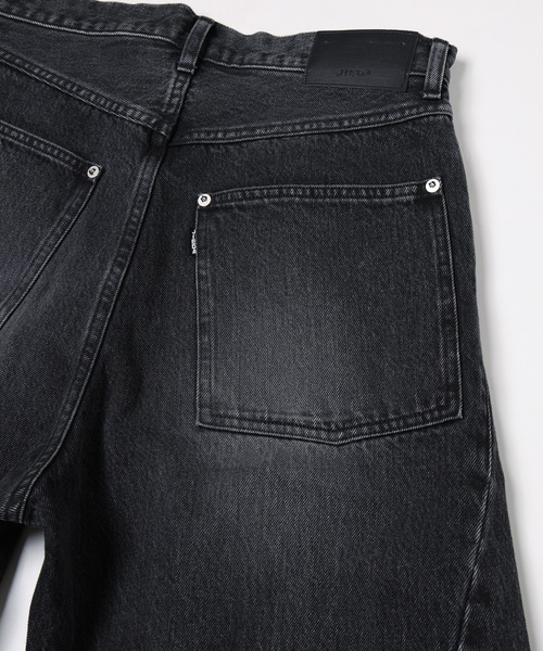JIEDA(ジエダ)の「VINTAGE-FEEL DRAPED DENIM PANTS(デニムパンツ・メンズ・インディゴブルー/ブラック・2/1)」の20枚目の写真