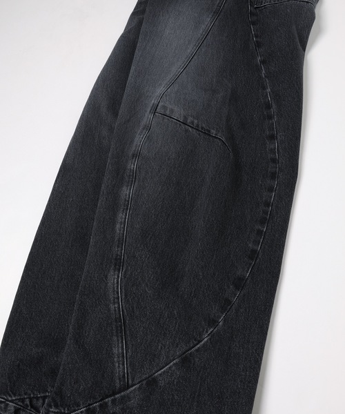 JIEDA(ジエダ)の「VINTAGE-FEEL DRAPED DENIM PANTS(デニムパンツ・メンズ・インディゴブルー/ブラック・2/1)」の22枚目の写真