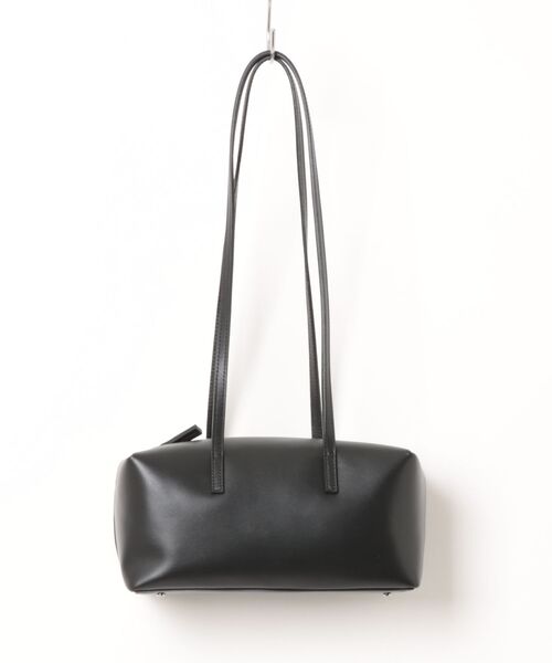 AMOMENTO(アモーメント)の「AMOMENTO small cubo bag(ハンドバッグ・レディース・ブラック・FREE)」の8枚目の写真