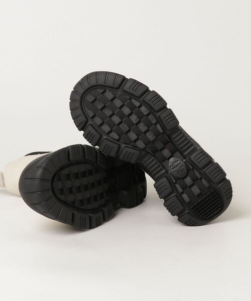 SHAKA(シャカ)の「【SE1】【SHAKA/シャカ】 #433201 TREK CHELSEA AT BOOTS(ブーツ・レディース・アイボリー/Black/タン・7/6/5)」の11枚目の写真