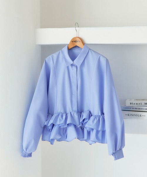 RUIRUE BOUTIQUE（ルイルエブティック）の「洗える ｜ ダブル フリル クロップド ドルマン シャツ ｜ トップス・クロップドシャツ・シャツ・長袖ブラウス・きれいめブラウス・オフィスカジュアルブラウス・フリルブラウス（シャツ/ブラウス・レディース・ライトイエロー/ブルー/ホワイト/ピンク・M/L）」の18枚目の写真