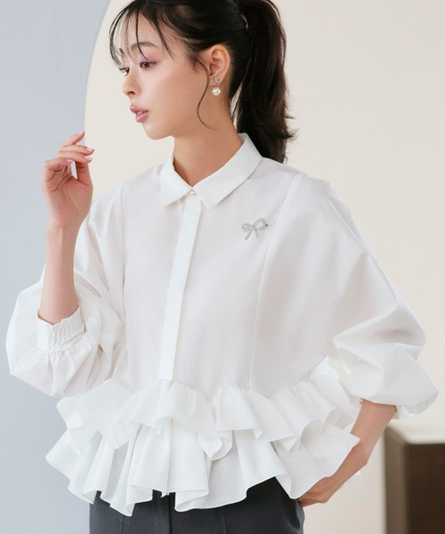 RUIRUE BOUTIQUE（ルイルエブティック）の「洗える ｜ ダブル フリル クロップド ドルマン シャツ ｜ トップス・クロップドシャツ・シャツ・長袖ブラウス・きれいめブラウス・オフィスカジュアルブラウス・フリルブラウス（シャツ/ブラウス・レディース・ライトイエロー/ブルー/ホワイト/ピンク・M/L）」の21枚目の写真