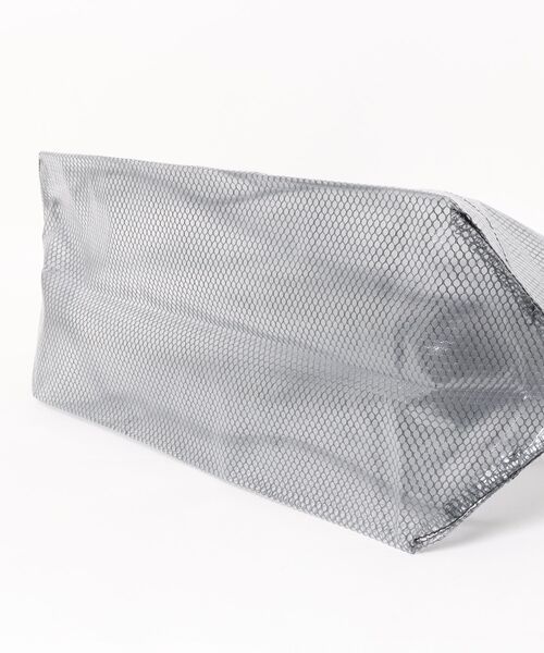 BILLABONG(ビラボン)の「BILLABONG メンズ BEACH TOTE トートバッグ 【2026年春夏モデル】(トートバッグ・メンズ・ホワイト/ブラック・FREE)」の4枚目の写真