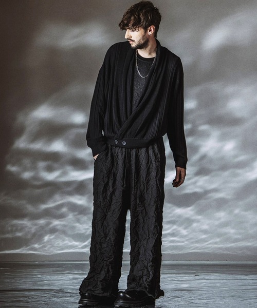 NO ID.(ノーアイディ)の「【NO ID.】Shawl Collar Knit Wrap Cardigan / ショールカラーニットラップカーディガン(カーディガン/ボレロ・メンズ・ブラック/グレー・ONE SIZE)」の4枚目の写真