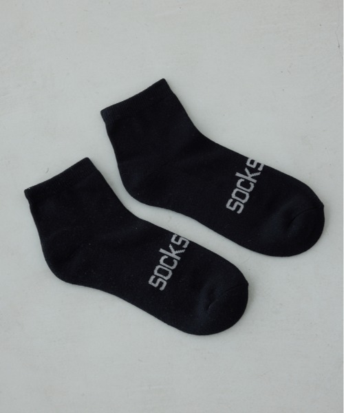 AZUL by moussy（アズールバイマウジー）の「ジャガードロゴアングルソックス（ソックス/靴下・メンズ・ホワイト/ブラック/グレー・FREE）」の2枚目の写真