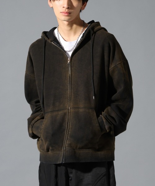 LAND MUSEUM（ランドミュージアム）の「LAND MUSEUM／タイダイフードジップ（パーカー・メンズ・チャコール/ブラック・FREE）」の2枚目の写真