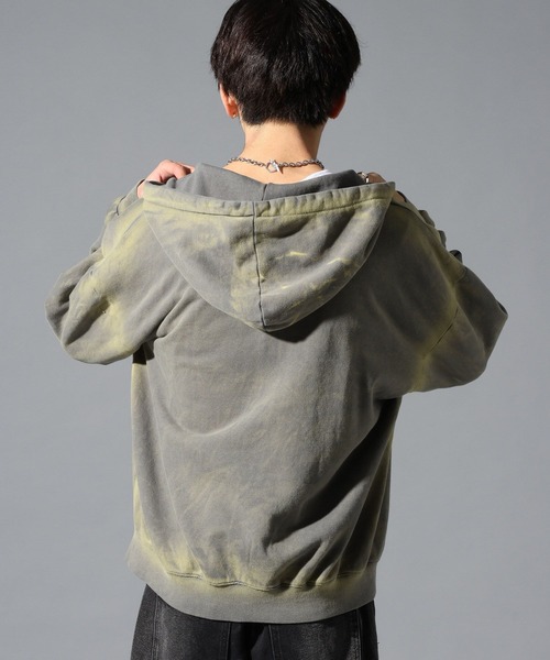 LAND MUSEUM（ランドミュージアム）の「LAND MUSEUM／タイダイフードジップ（パーカー・メンズ・チャコール/ブラック・FREE）」の4枚目の写真