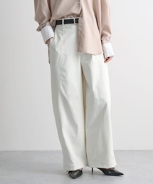Futier land（フューティアランド）の「切り替えカーブスラックスパンツ（スラックス）」