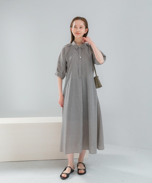 URBAN RESEARCH ROSSO WOMEN（アーバンリサーチ　ロッソ）の「『WEB限定』『UR TECH Smart Linen Touch』イージーリネンシャツワンピース（ワンピース・レディース・ブラウン系その他/ネイビー・FREE）」の9枚目の写真