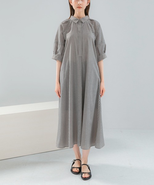 URBAN RESEARCH ROSSO WOMEN（アーバンリサーチ　ロッソ）の「『WEB限定』『UR TECH Smart Linen Touch』イージーリネンシャツワンピース（ワンピース・レディース・ブラウン系その他/ネイビー・FREE）」の12枚目の写真