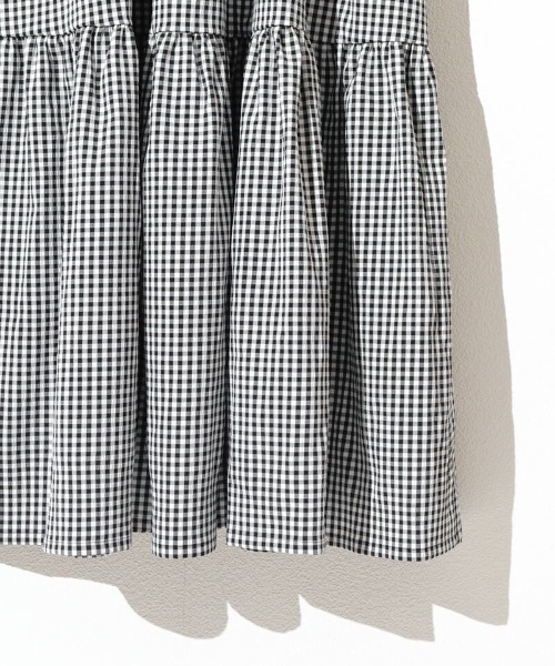 flower（フラワー）の「フェミニンキャミワンピース（ワンピース・レディース・ブラック/イエロー・FREE）」の4枚目の写真