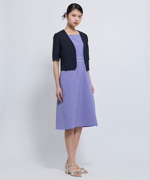 TOCCA(トッカ)の「BRIGHT BREEZE 半袖ショートジャケット(ノーカラージャケット・レディース・アイボリー系/ネイビー系・0/2/4/6)」の10枚目の写真