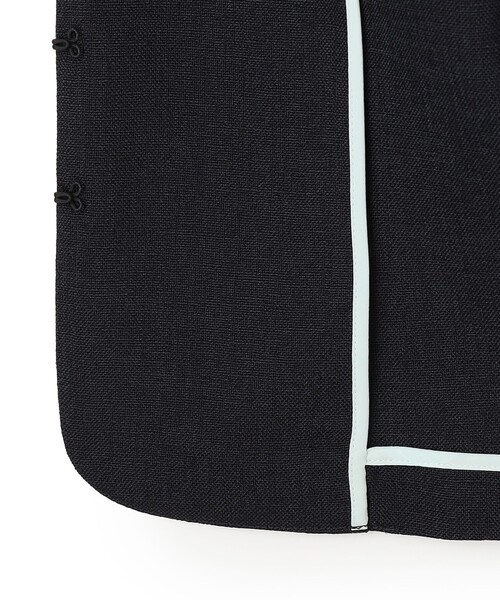 TOCCA(トッカ)の「BRIGHT BREEZE 半袖ショートジャケット(ノーカラージャケット・レディース・アイボリー系/ネイビー系・0/2/4/6)」の22枚目の写真