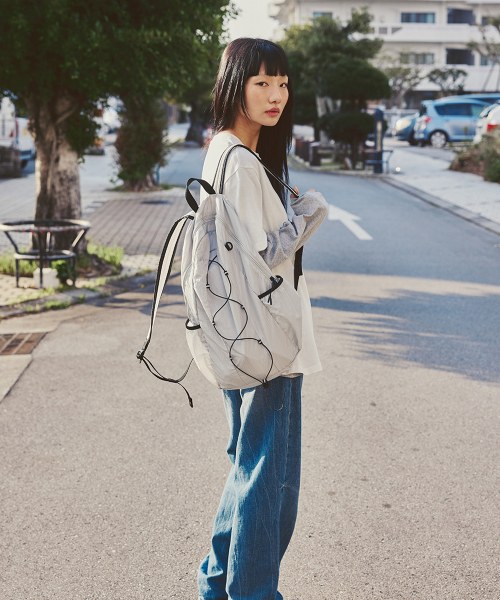 AFTERHOURS(アフターアワーズ)の「LIGHT STRING BACKPACK (CLOUDY GREY)(バックパック/リュック・レディース・その他・FREE)」の4枚目の写真