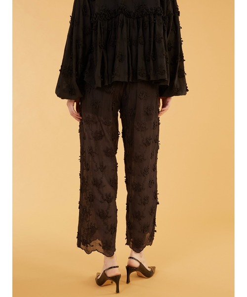 crinkle crinkle crinkle（クリンクルクリンクルクリンクル）の「【crinkle crinkle crinkle】sheer cotton 3D embroidery easy pants/シアーコットン3Dエンブロイダリーイージーパンツ（その他パンツ・レディース・ホワイト/ブラック・FREE）」の10枚目の写真