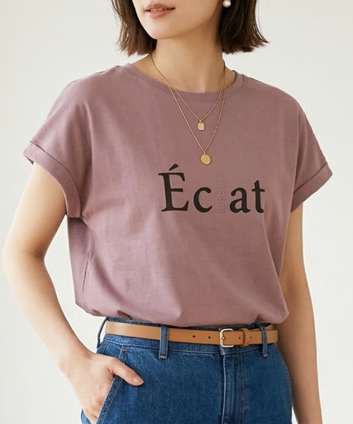 Belta attrice(ベルタアトリーチェ)の「【人気の!】Eclatロゴ フレンチスリーブTシャツ レディース バックタック カットソー上品 半袖トップス(Tシャツ/カットソー・レディース・ブラック/ライトパープル/ホワイト/サックスブルー・FREE)」の4枚目の写真