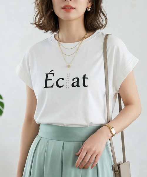 Belta attrice(ベルタアトリーチェ)の「【人気の!】Eclatロゴ フレンチスリーブTシャツ レディース バックタック カットソー上品 半袖トップス(Tシャツ/カットソー・レディース・ブラック/ライトパープル/ホワイト/サックスブルー・FREE)」の2枚目の写真