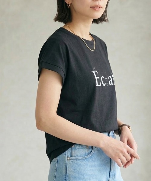 Belta attrice(ベルタアトリーチェ)の「【人気の!】Eclatロゴ フレンチスリーブTシャツ レディース バックタック カットソー上品 半袖トップス(Tシャツ/カットソー・レディース・ブラック/ライトパープル/ホワイト/サックスブルー・FREE)」の7枚目の写真