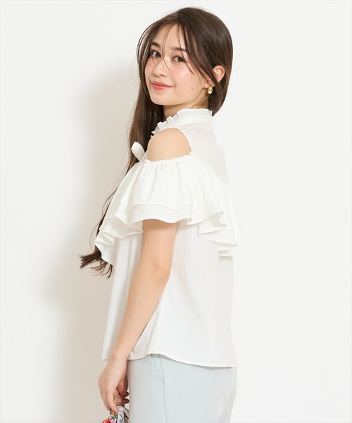 WILLSELECTION(ウィルセレクション)の「スタンドフリル2WAYスリーブブラウス(シャツ/ブラウス・レディース・ブルー系その他/オフホワイト/ホワイト系その他/ブラック・FREE)」の5枚目の写真