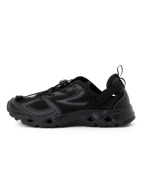 FILA（フィラ）の「SLEEK WAVY SD v3（サンダル・レディース・ブラック・23.0cm/24.0cm/25.0cm/26.0cm/27.0cm/28.0cm/29.0cm）」の2枚目の写真